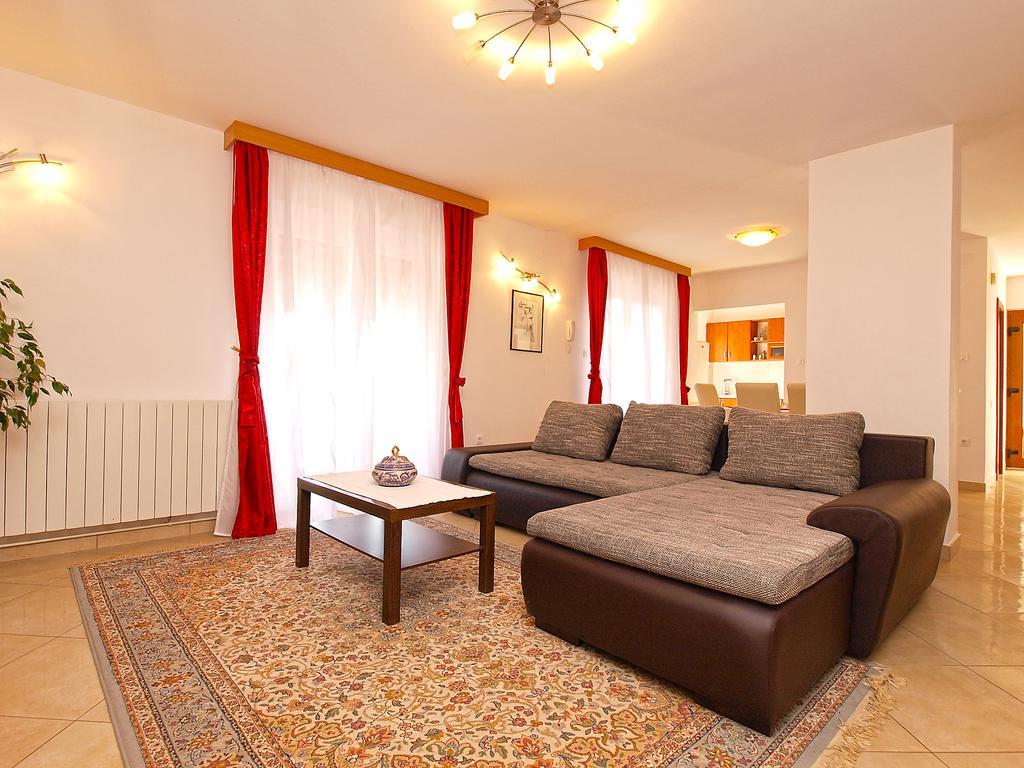מדולין Apartments Munida 734 מראה חיצוני תמונה